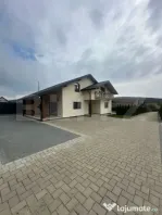 Casa individuala, cu 5 camere, 160 mp utili, zona Patrauti