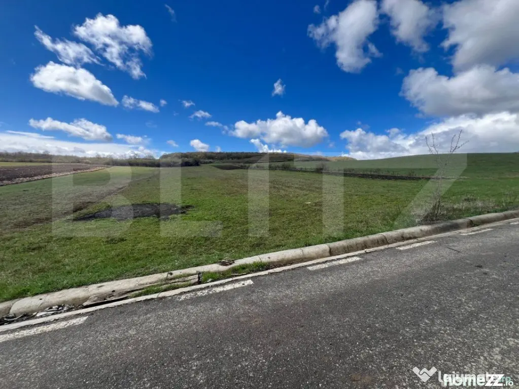 Teren extravilan de vânzare – 25 ari, panorama superbă, - Jelna (Bistrita-Nasaud)