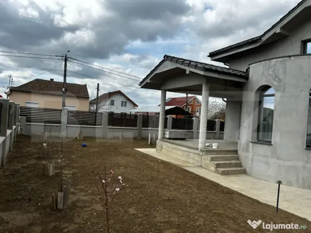 Casa noua de vanzare in Oradea, P+E si terasa de 25 mp