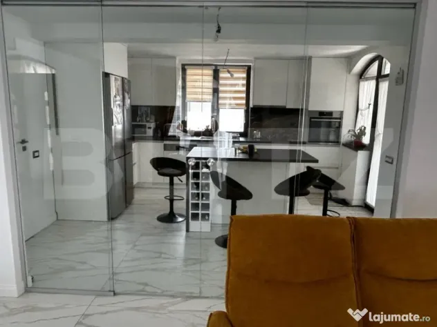 Casa noua de vanzare in Oradea, P+E si terasa de 25 mp