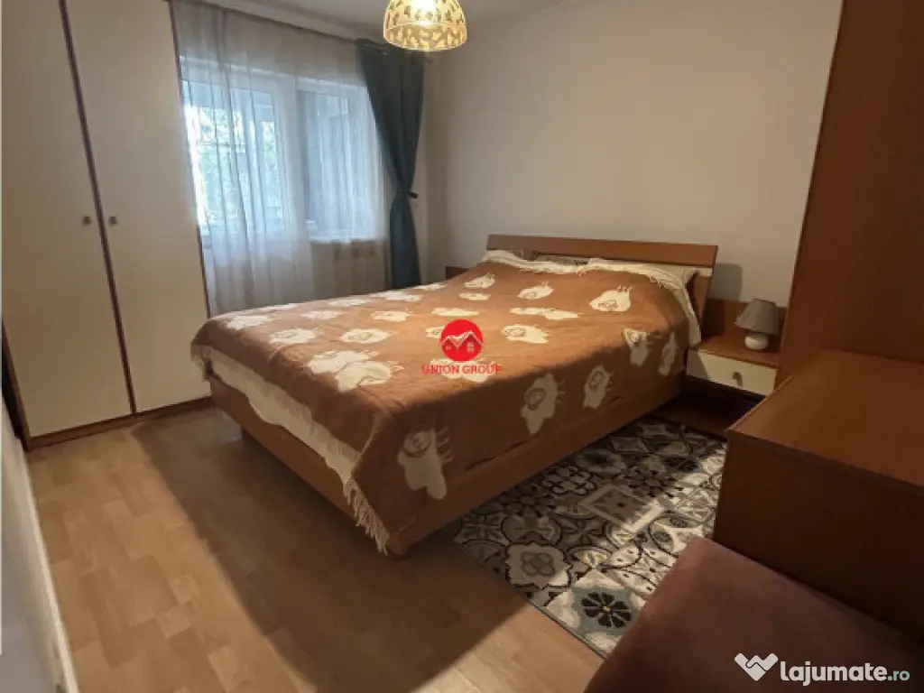 Apartament 4 camere, foarte spatios, stradal, zona Victoria