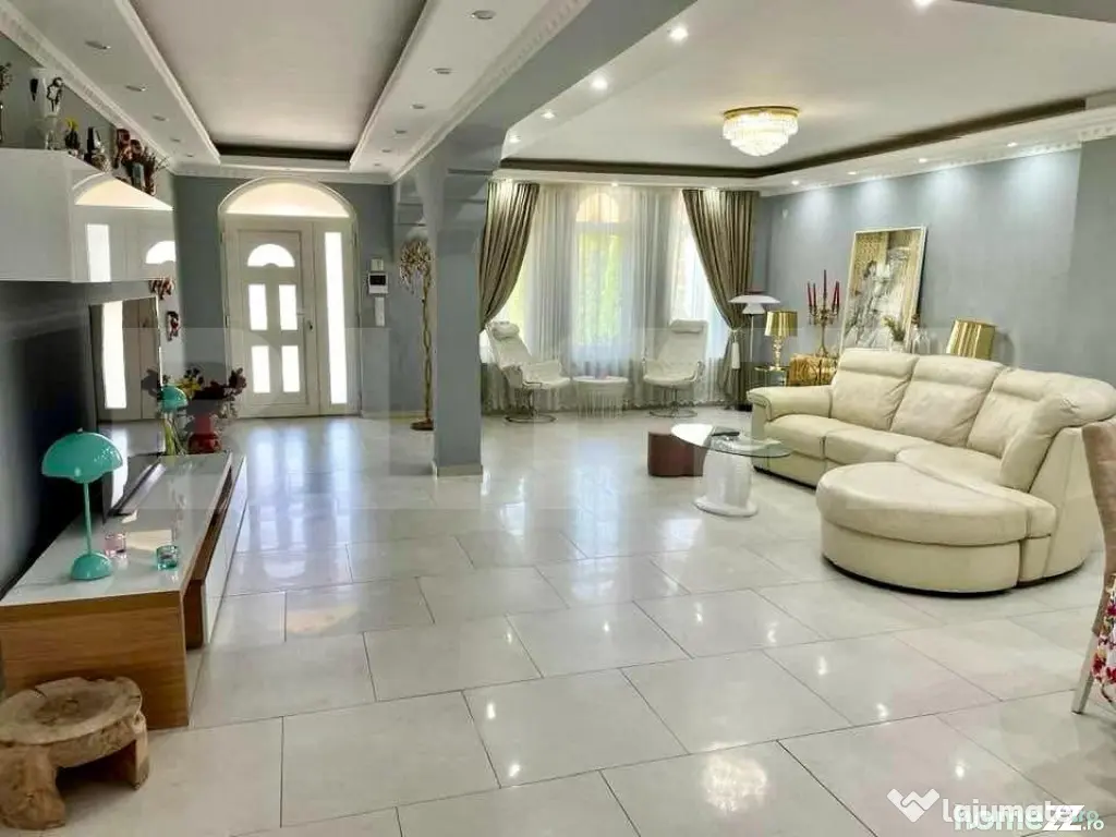 Casă de vânzare la cheie – Blaj – 226 mp utili, teren - Blaj (Alba)