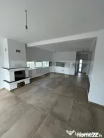 Casă duplex cu 3 dormitoare, teren 450 mp, Bechicherecul Mi
