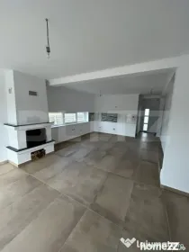 Casă duplex cu 3 dormitoare, teren 450 mp, Bechicherecul Mi
