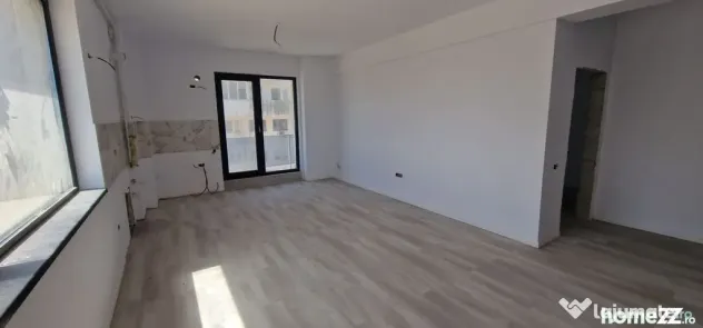 Faleza Nord apartament cu 3 camere, vedere la mare. - Constanta (Constanta)