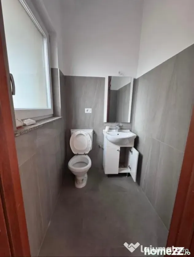 Spatiu comercial Central, Vicovu de Sus (Bivolaria)