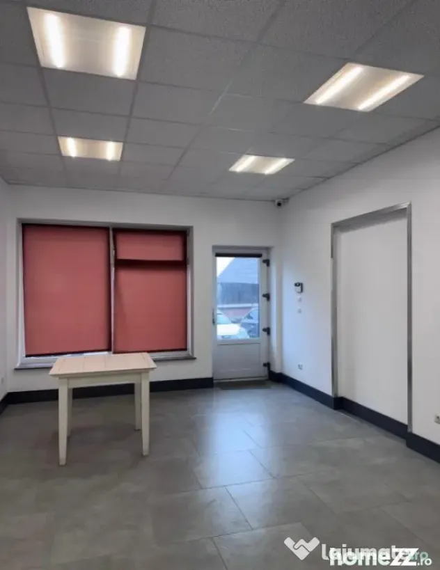Spatiu comercial Central, Vicovu de Sus (Bivolaria)