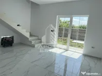 Duplex P+ E, cu 3 camere, in Sanandrei