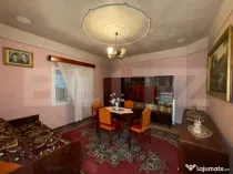 Casa de vanzare, cu 2 camere, 120 mp + teren de 1207 mp, zon
