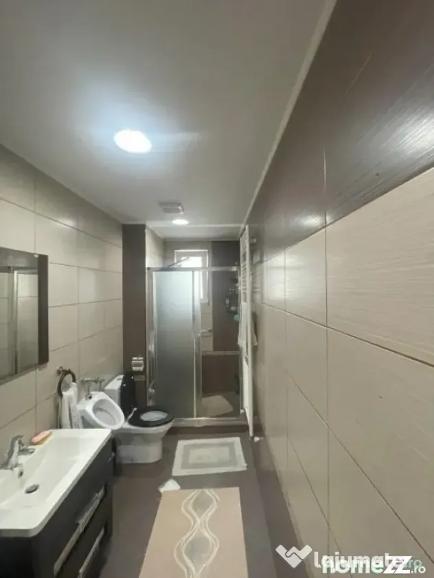 Duplex de vanzare, 2 unități, 8 camere, 300 mp, zona centr - Baia Mare (Maramures)