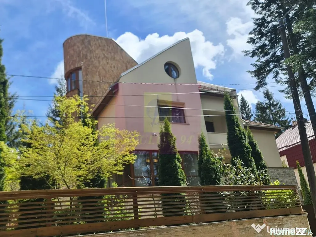 Vila de lux de vanzare in Predeal