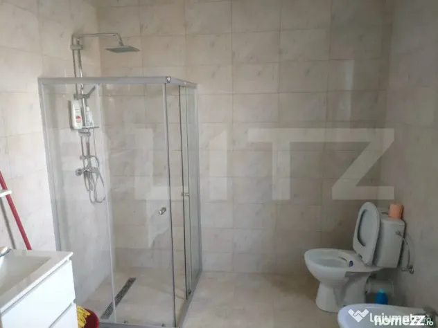 Casa individuala noua, 6 camere, 180mp, Radauti