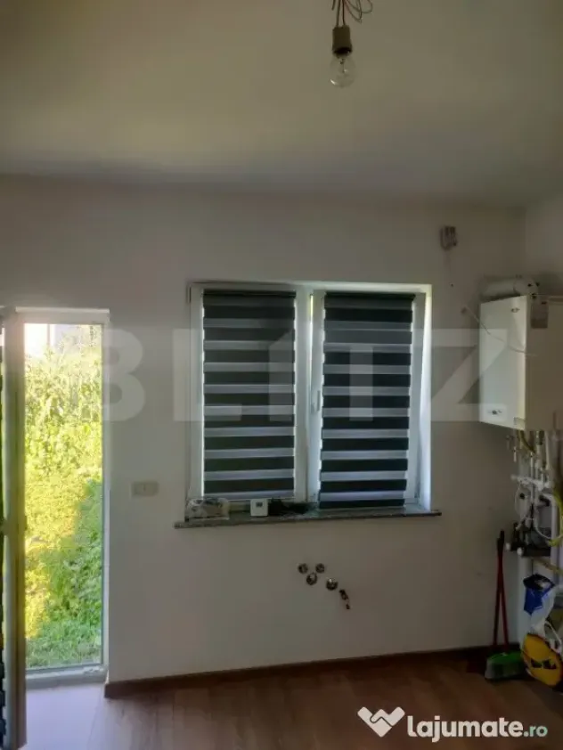 Casa individuala noua, 6 camere, 180mp, Radauti
