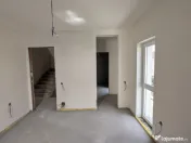 Casă tip duplex cu 4 camere de vânzare în Florești, Comision 0 