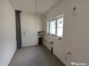 Casă tip duplex cu 4 camere de vânzare în Florești, Comision 0 