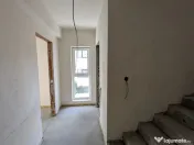 Casă tip duplex cu 4 camere de vânzare în Florești, Comision 0 