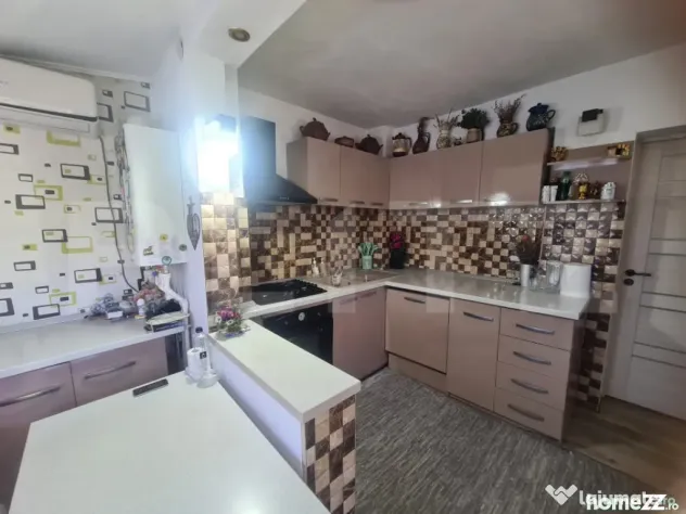 Casa 110 mp in oras, teren 500 mp totali, Ultracentreal