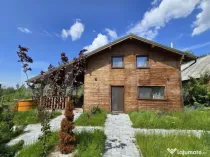 Cabană lemn cu 4 dormitoare, 120mp, teren intravilan de 125