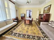 Apartament 6 Camere / Curte Privata | Centrul Istoric/ COMIS 