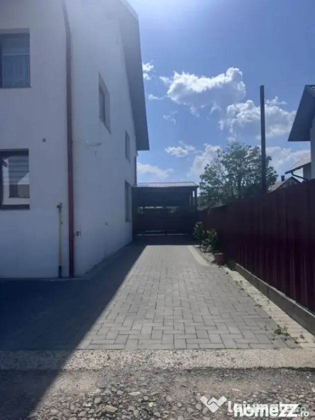 Duplex modern, mobilat si utilat complet