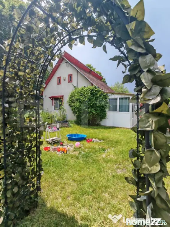 Casa de vacanta de vanzare in Zarnesti - Brasov