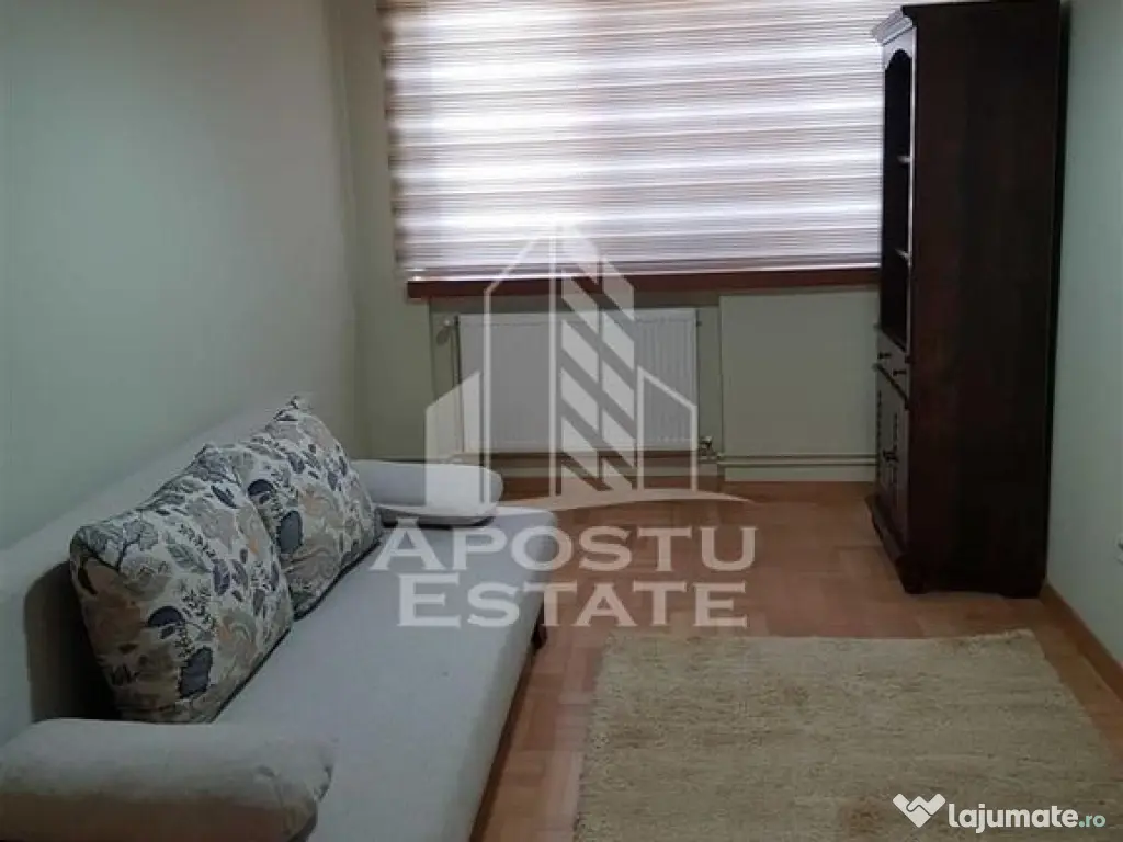 Apartament cu 3 camere Ultracentral - Arad (Arad)