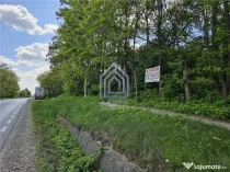 Suceava, Draguseni, teren cu casa batraneasca, langa troit