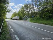 Suceava, Draguseni, teren cu casa batraneasca, langa troit 
