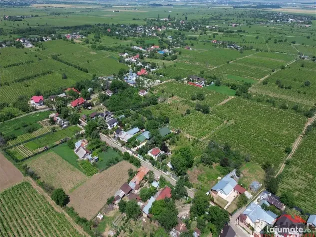 Teren intravilan de a in Valea Cotesti cu utilitati 1.790 mp