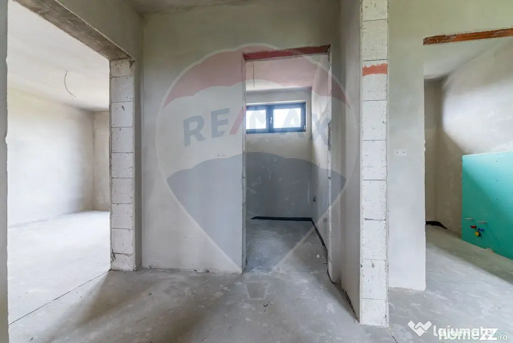 Apartament cu terasă și 2 locuri de parcare • Complex...