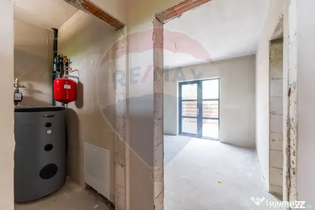 Apartament cu terasă și 2 locuri de parcare • Complex...