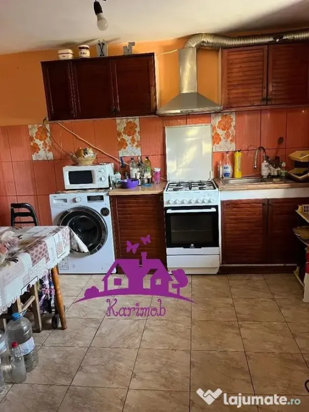Casa in localitatea Nojorid