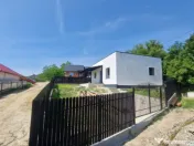 Casa Hemeius - încălzire pardoseala, toate utilitățile, 