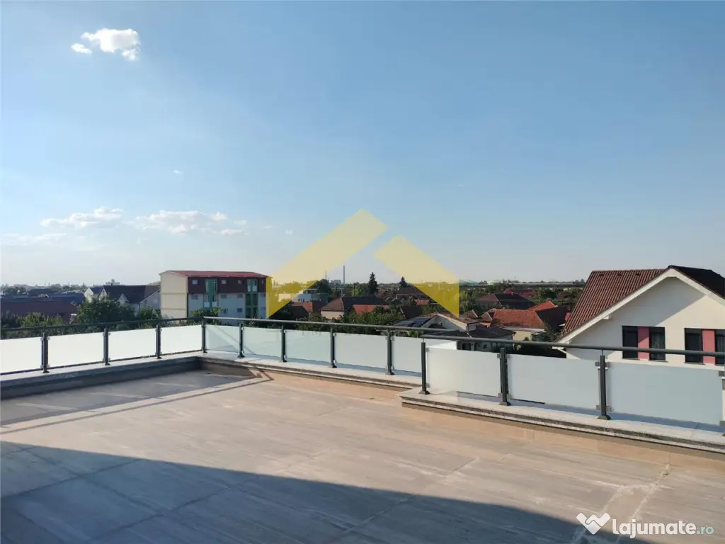 Penthouse 2 camere de inchiriat zona Micalaca
