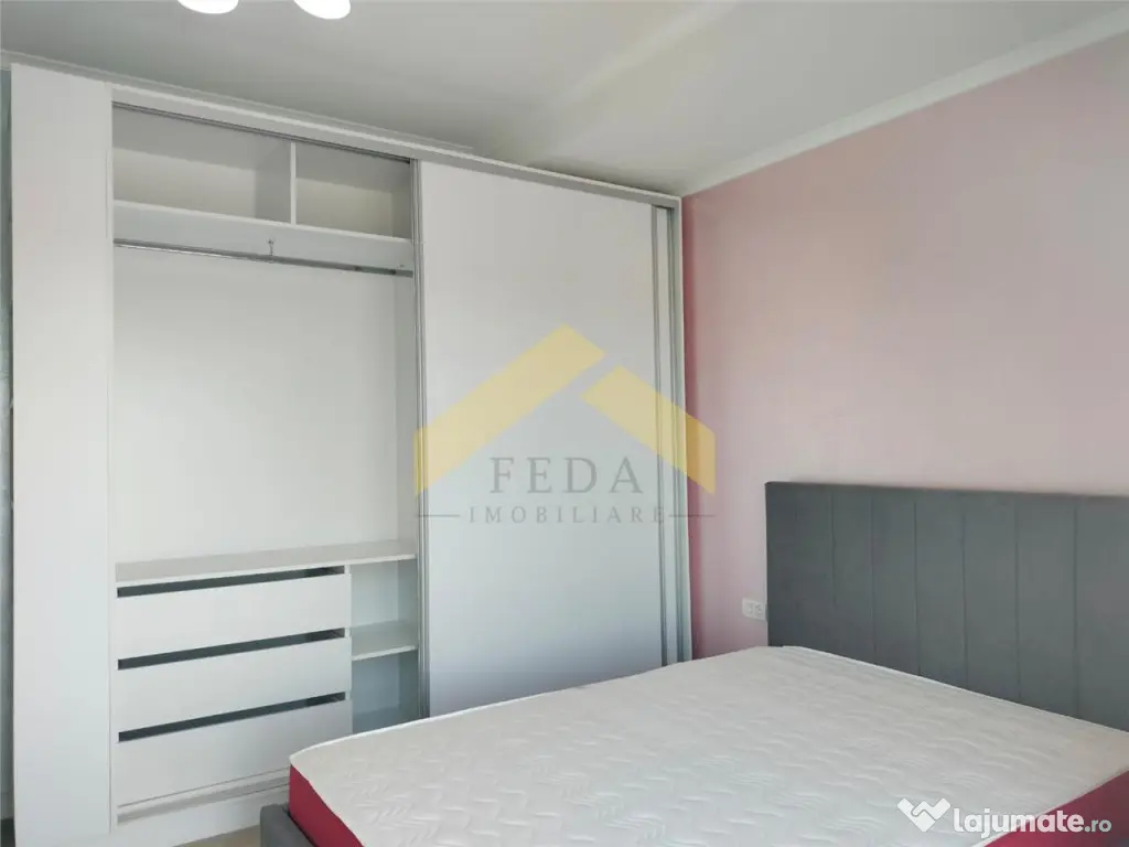 Penthouse 2 camere de inchiriat zona Micalaca