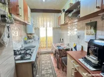 Apartament de vanzare 2 camere decomandat, zona Centrala Sac