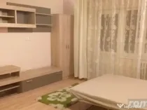 1 camera in zona Aradului