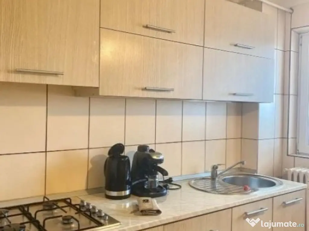 1 camera in zona Girocului