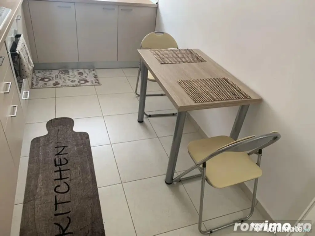 1 camera in zona Soarelui