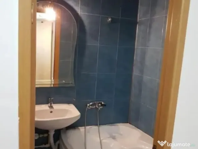 2 camere in zona Cetatii