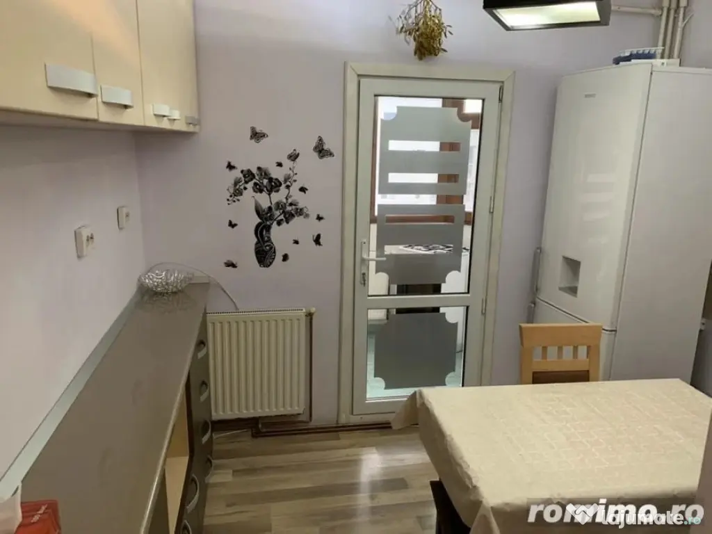 2 camere in zona Circumvalatiunii