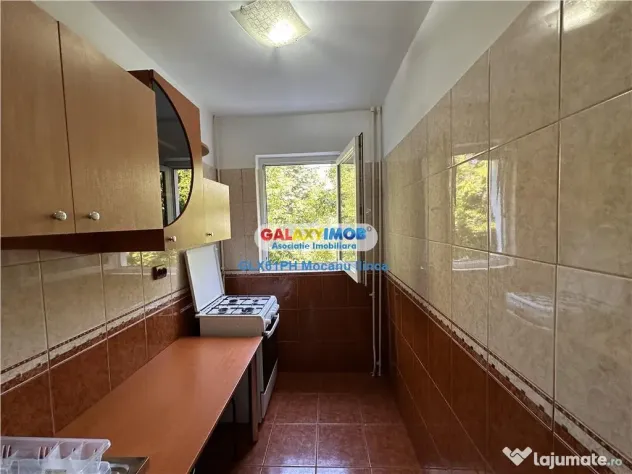 Apartament 3 camere, in Ploiesti, zona Mihai Bravu