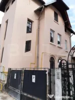 Casa de vanzare, cu 10 camere, suprafata utila 310 mp, zona