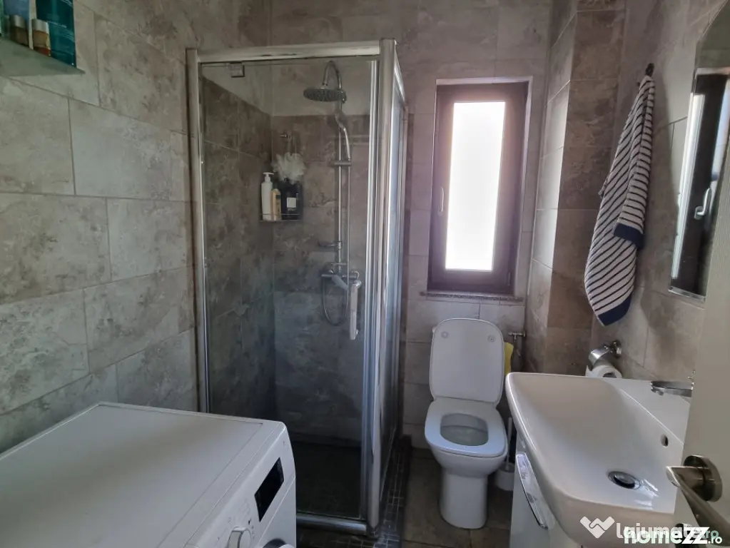 Vila cu garaj Gheraiesti Arinilor - langa cartier Smarald - Bacau (Bacau)