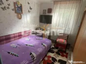 Casă cu 3 camere, garaj și curte spațioasă – zona Giul 