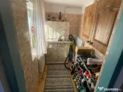 Casă cu 3 camere, garaj și curte spațioasă – zona Giul 