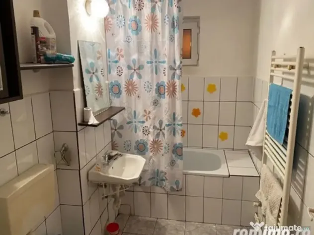 2 camere in zona Lipovei