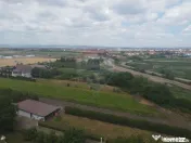 Teren de vanzare, zona cu acces rapid la autostrada, Camp...