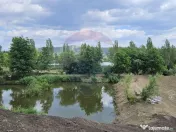 Teren de vanzare, zona cu acces rapid la autostrada, Camp... 