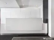 Spațiu de birou tip open-plan pentru 10 persoane în Regus Charles de 